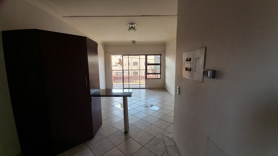 2 Bedroom Property for Sale in Potchefstroom North West